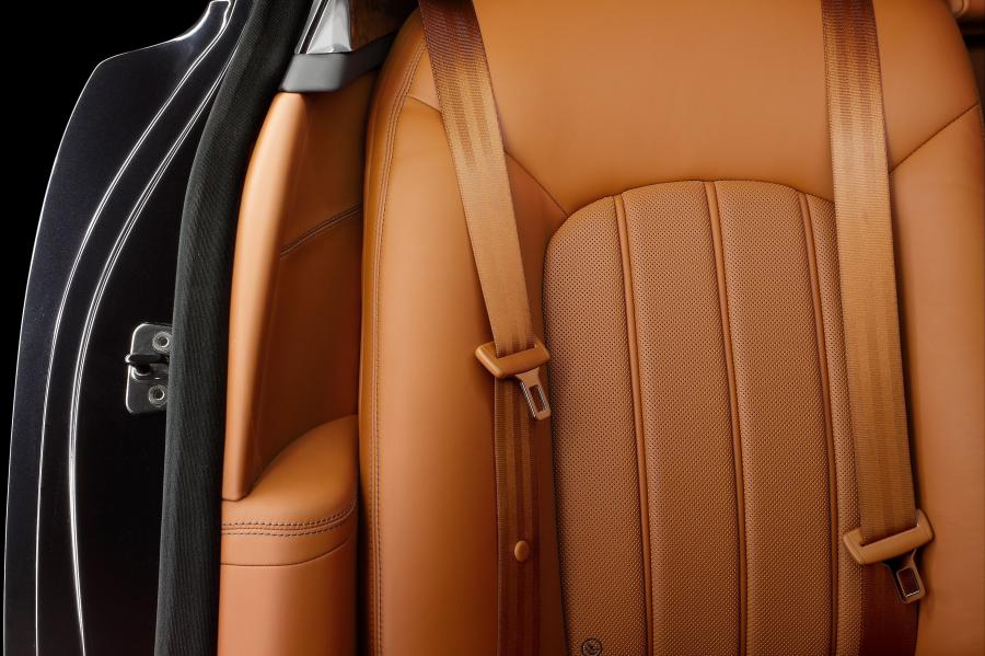  Bentley Mulsanne 2010 года  (фото 157 из 262)